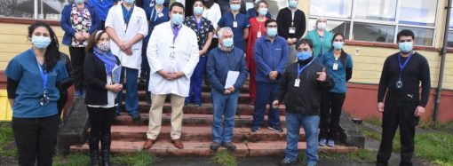 Ministro de Salud en Hospital de Achao