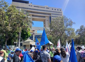 Inicio de debate legislativo de la Ley de Reajuste en el Congreso: el valor de la persistencia